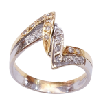 DIAMOND RING