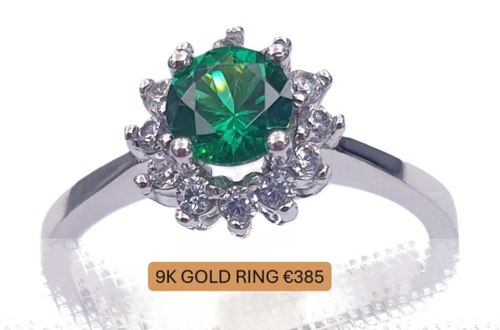 GOLD RING