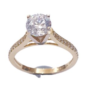 GOLD RING