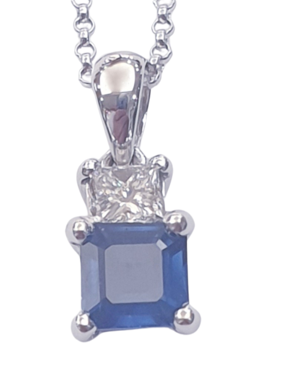 DIAMOND SAPPHIRE NECKLACE