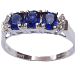 DIAMOND SAPPHIRE RING