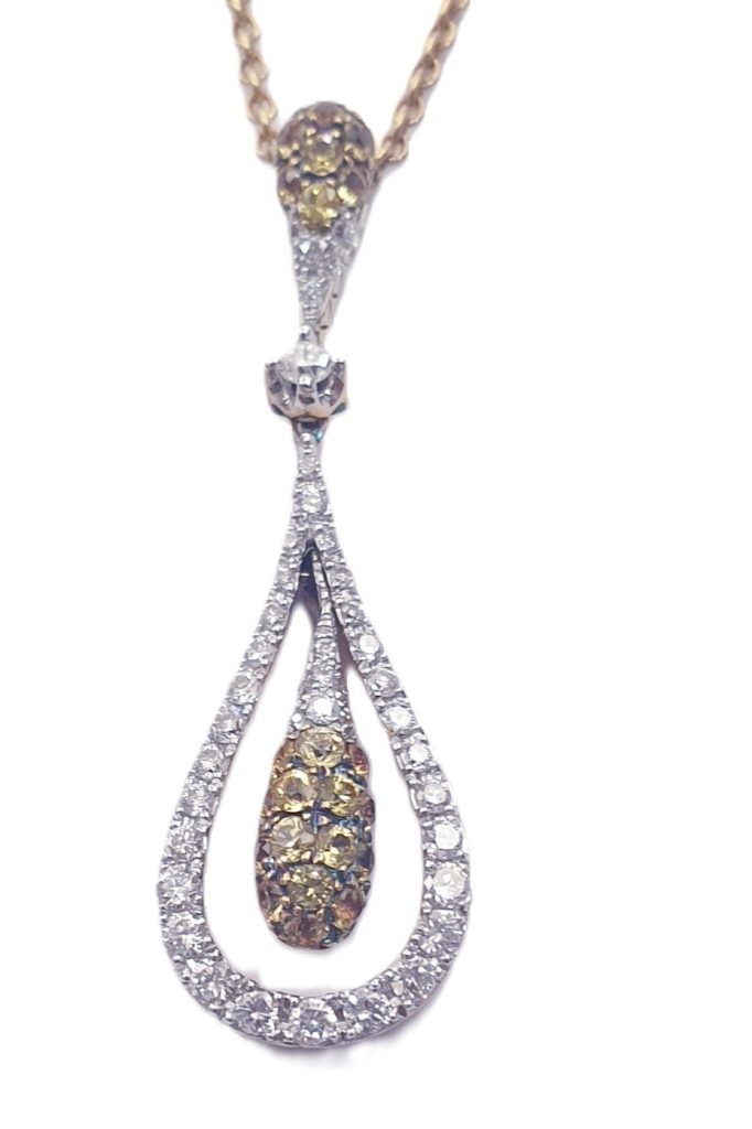 DIAMOND SAPPHIRE NECKLACE