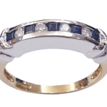 DIAMOND SAPPHIRE RING