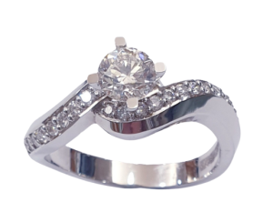 DIAMOND RING