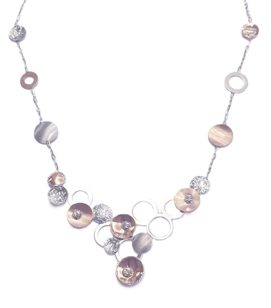 GOLD NECKLACE