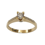 DIAMOND RING