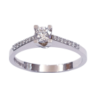 DIAMOND RING