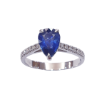 DIAMOND SAPPHIRE RING