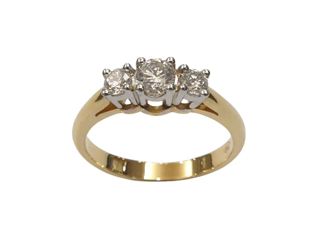 DIAMOND RING