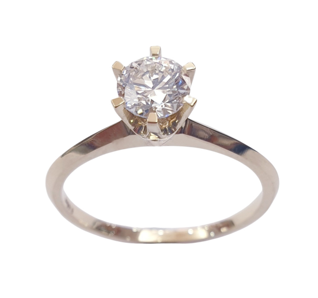 DIAMOND RING